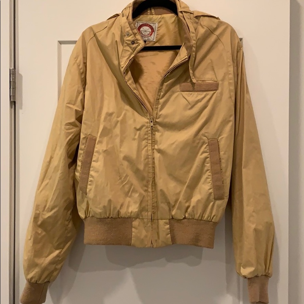 Vintage beige bomber
